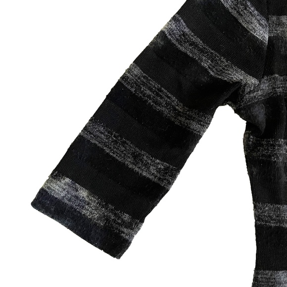 GUC Le Chateau Striped Sweater Dress in Black & Grey Size XXS - Picture 10 of 13